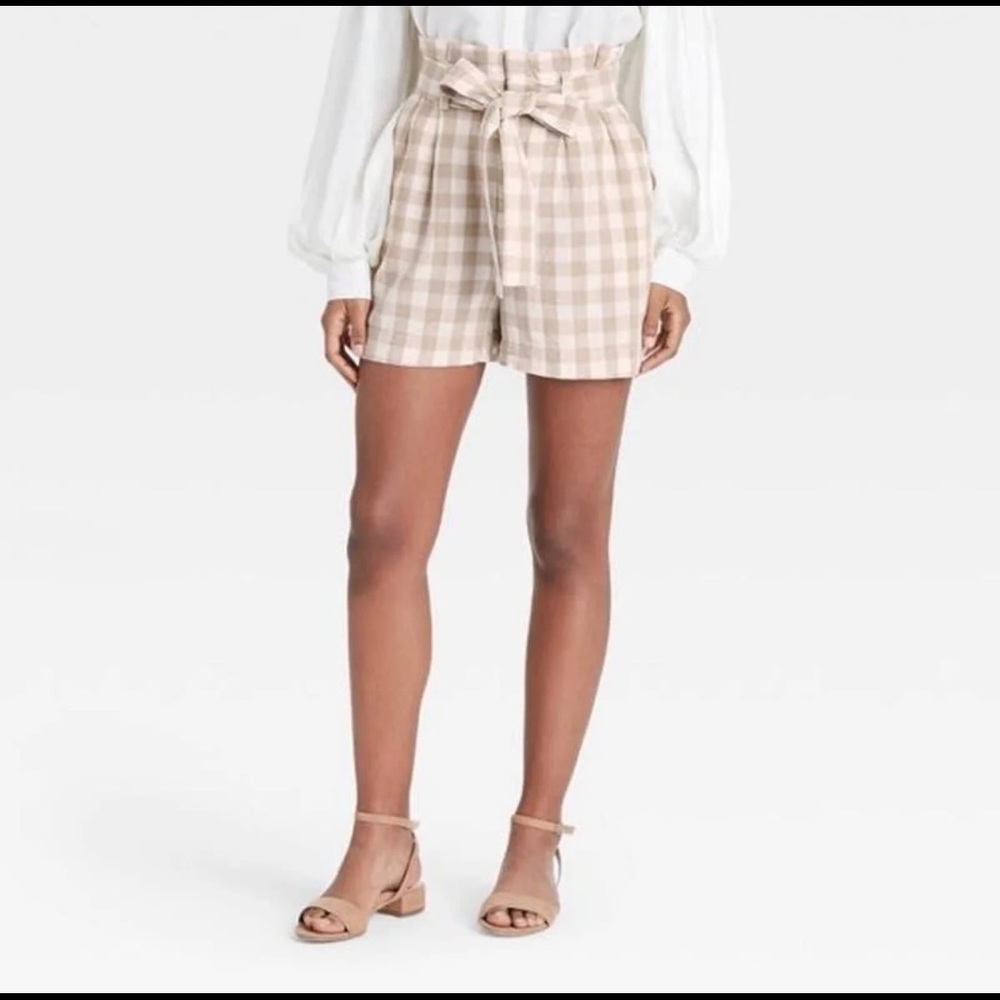 a new day womens high waist light brown plaid shorts size m new with tags